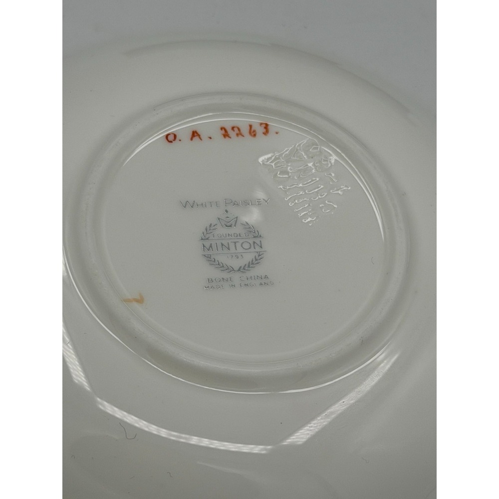 Minton "White Paisley" English Bone China Trinket Dish Gold Rim w/ Box - Picture 3 of 5